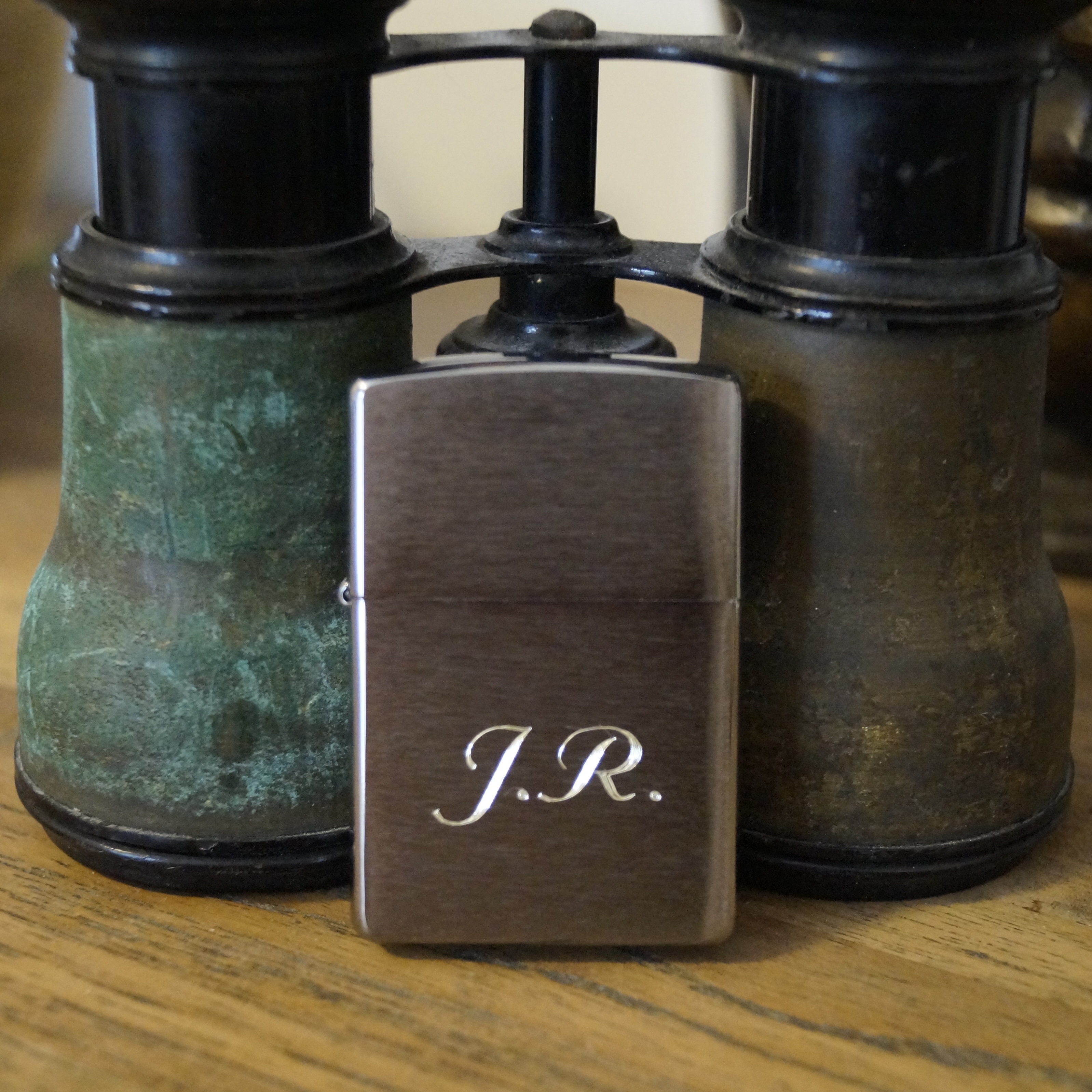 Zippo zapalovač s gravírovaným monogramem